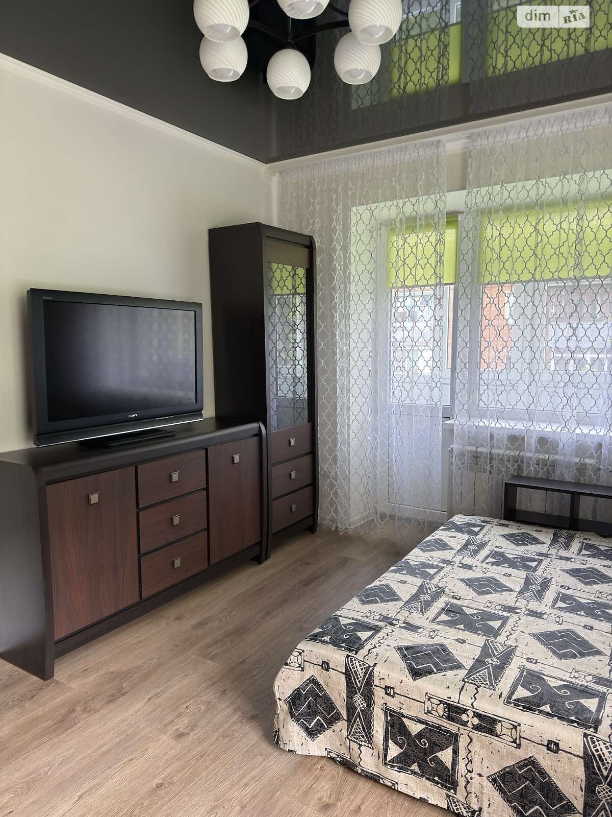 однокомнатная квартира с ремонтом в Виннице, район Свердловский массив, на ул. Князей Кориатовичей 143 в аренду на долгий срок помесячно фото 1 однокомнатная квартира с ремонтом в Виннице, район Свердловский массив, на ул. Князей Кориатовичей 143 в аренду на долгий срок помесячно фото 1