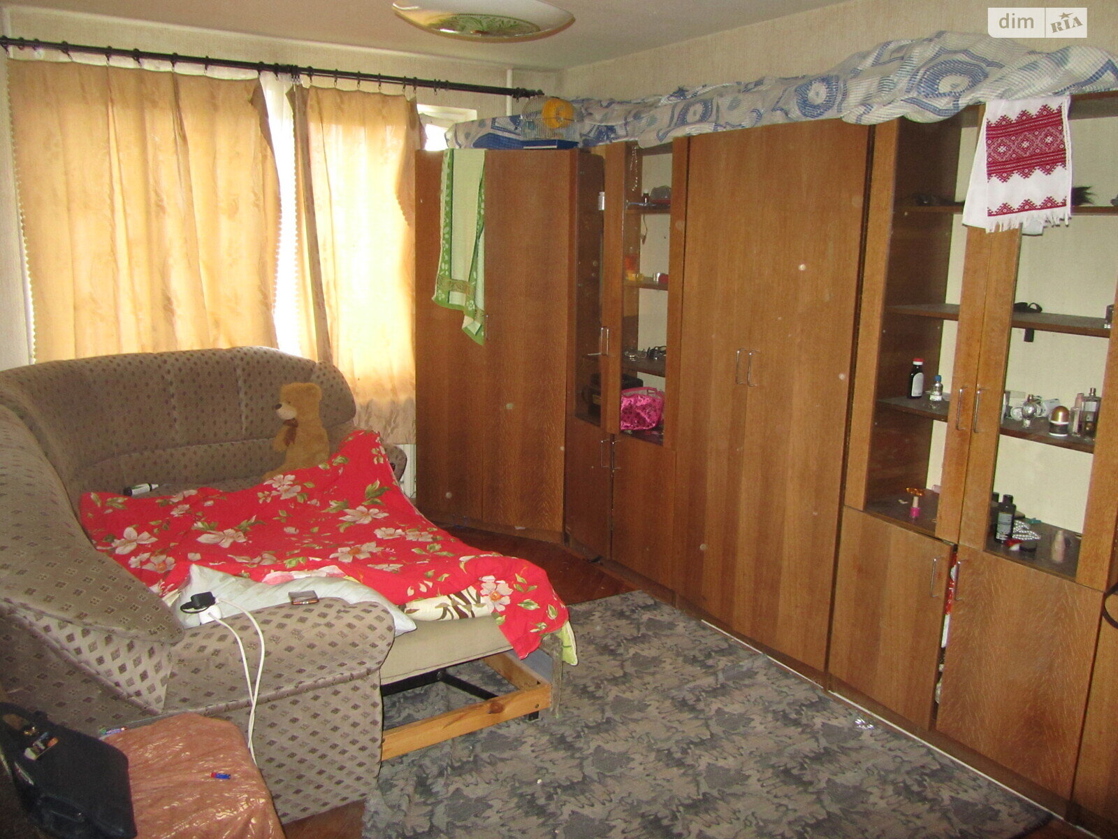 трехкомнатная квартира в Виннице, район Свердловский массив, на ул. Марии Литвиненко-Вольгемут 29 в аренду на долгий срок помесячно фото 1