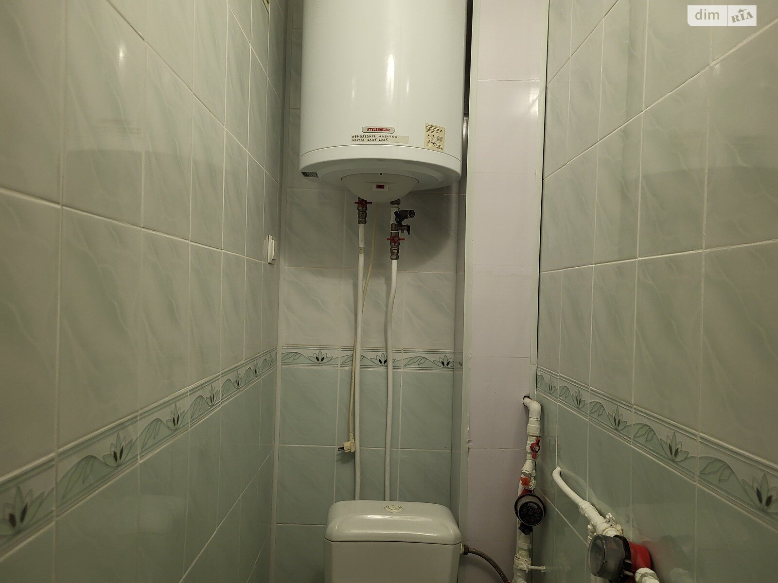 трехкомнатная квартира в Виннице, район Свердловский массив, на ул. Матроса Кошки 59 в аренду на долгий срок помесячно фото 1