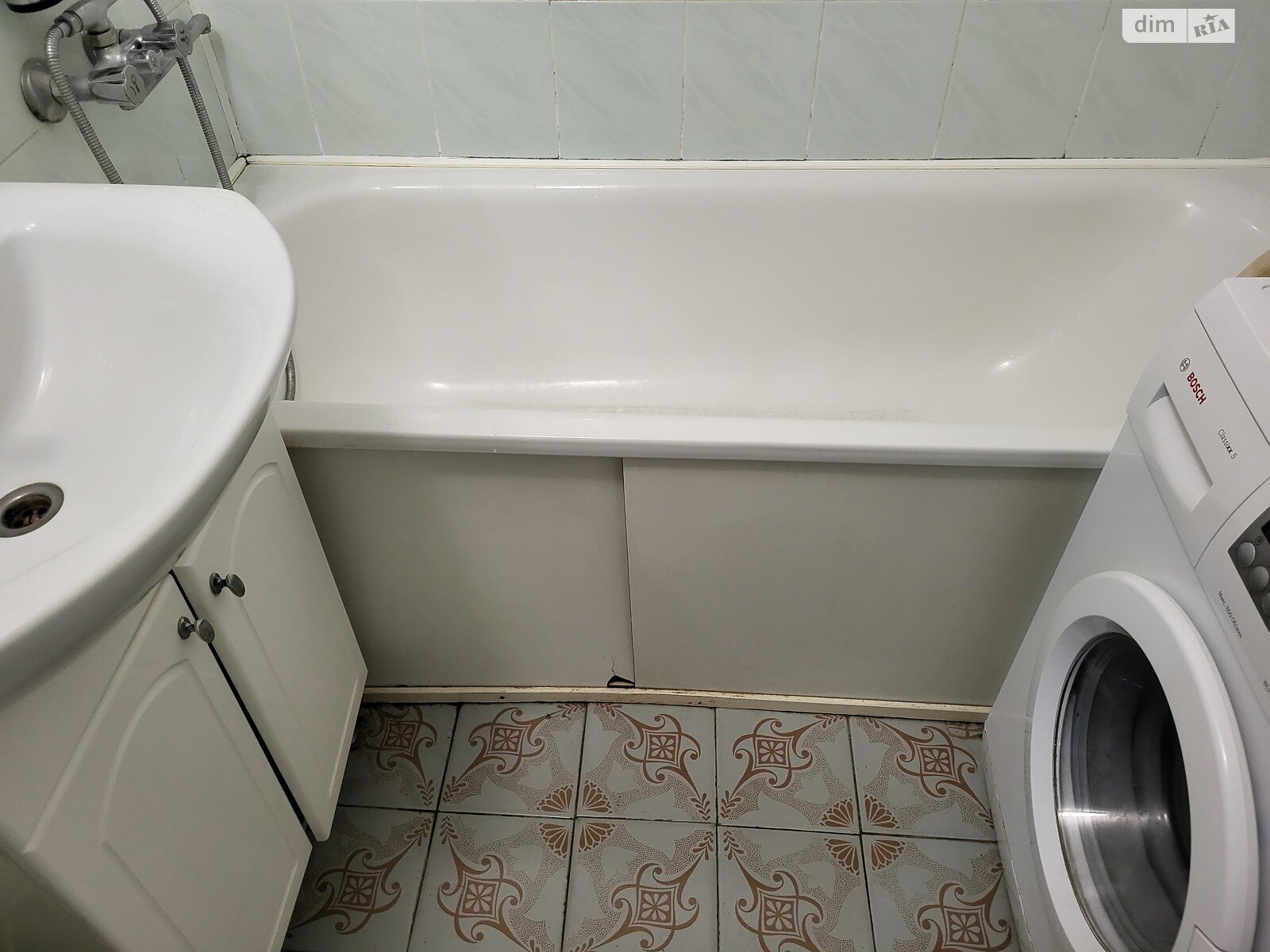 трехкомнатная квартира в Виннице, район Свердловский массив, на ул. Матроса Кошки 59 в аренду на долгий срок помесячно фото 1