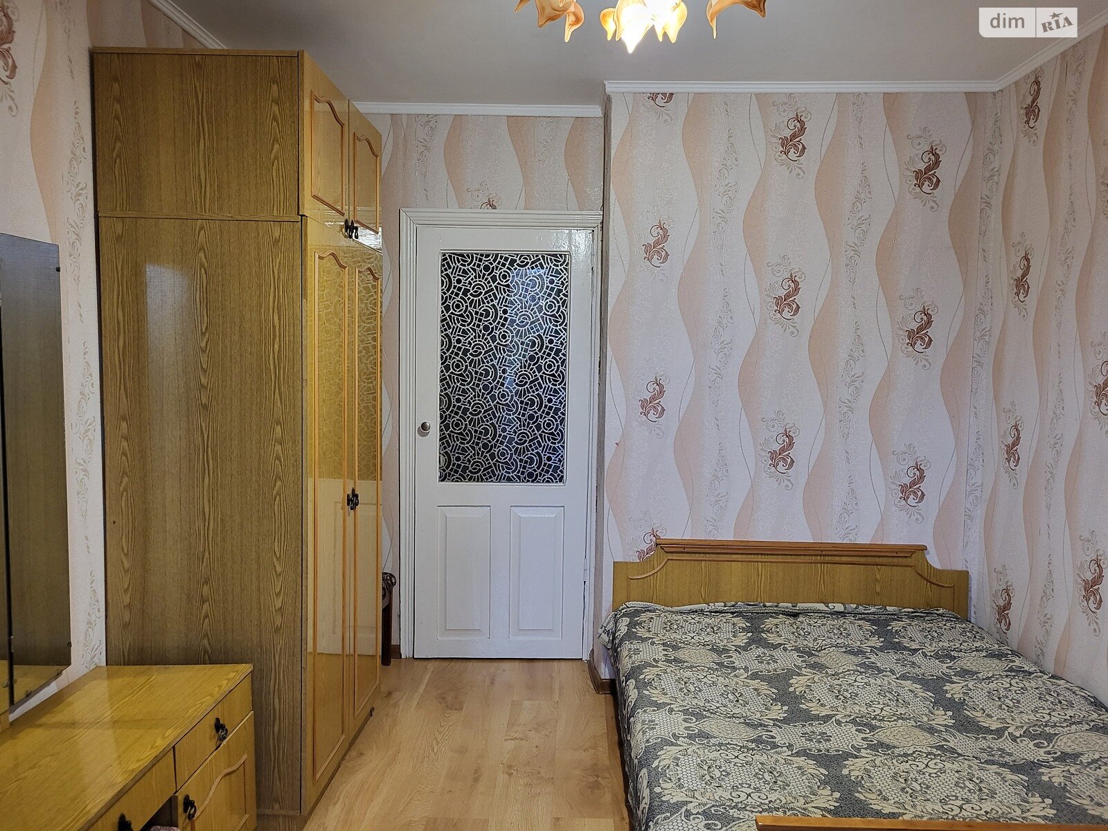 трехкомнатная квартира в Виннице, район Свердловский массив, на ул. Матроса Кошки 59 в аренду на долгий срок помесячно фото 1