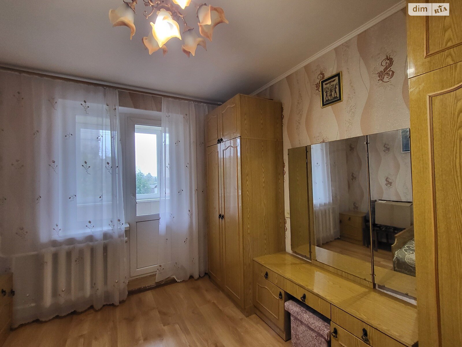 трехкомнатная квартира в Виннице, район Свердловский массив, на ул. Матроса Кошки 59 в аренду на долгий срок помесячно фото 1