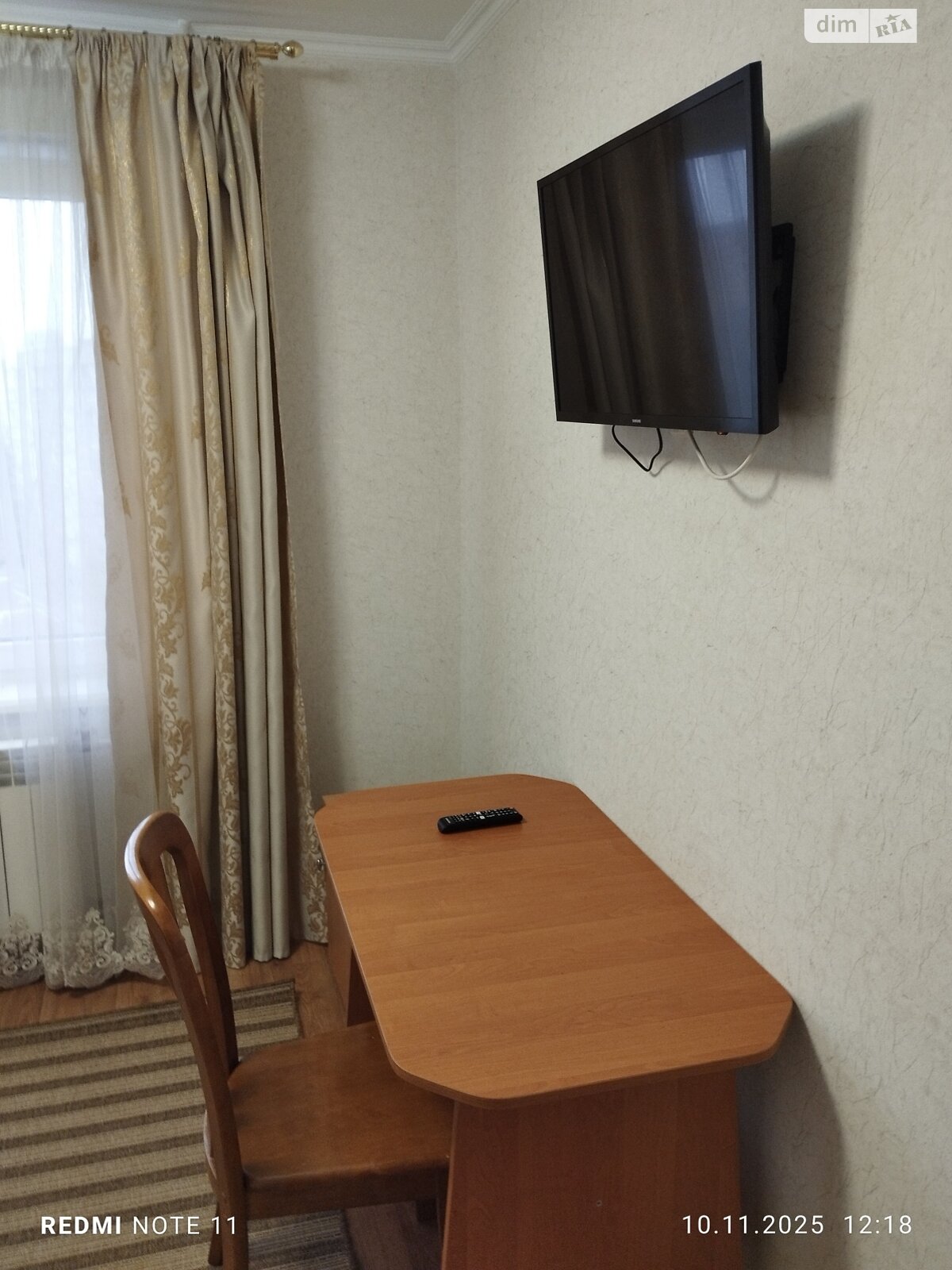 трикімнатна квартира в Вінниці, район Свердловський масив, на вул. Сенатора Маккейна 23 в довготривалу оренду помісячно фото 1