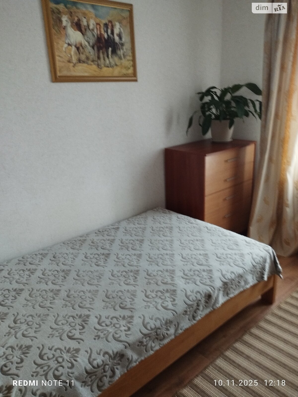 трикімнатна квартира в Вінниці, район Свердловський масив, на вул. Сенатора Маккейна 23 в довготривалу оренду помісячно фото 1