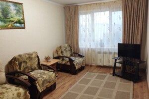 трикімнатна квартира в Вінниці, район Свердловський масив, на вул. Сенатора Маккейна 23 в довготривалу оренду помісячно фото 2