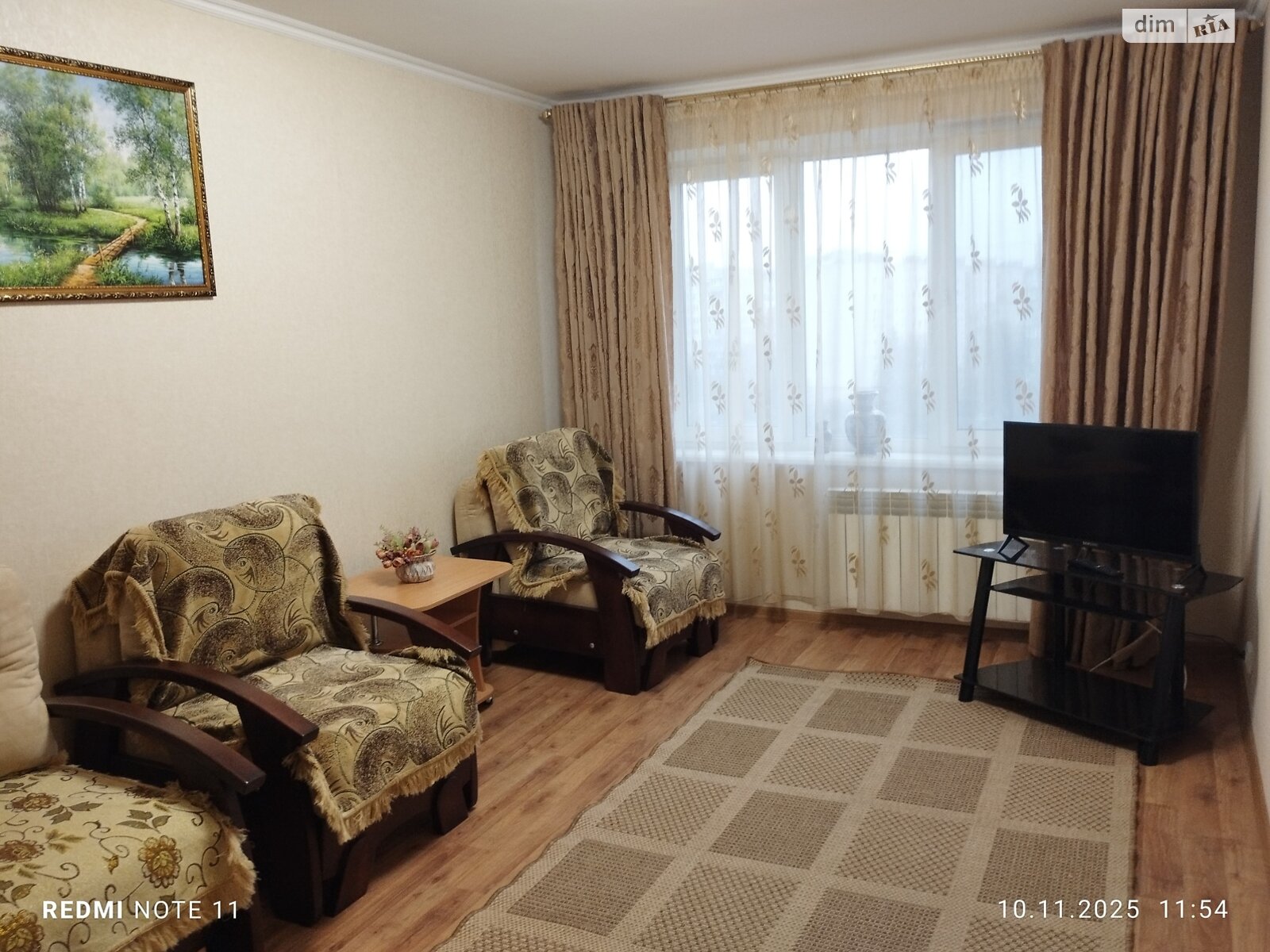 трикімнатна квартира в Вінниці, район Свердловський масив, на вул. Сенатора Маккейна 23 в довготривалу оренду помісячно фото 1