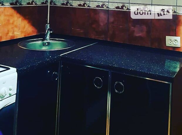 однокімнатна квартира з меблями в Вінниці, район Свердловський масив, на Кариотовичей К 157 в довготривалу оренду помісячно фото 1 однокімнатна квартира з меблями в Вінниці, район Свердловський масив, на Кариотовичей К 157 в довготривалу оренду помісячно фото 1