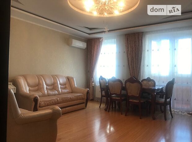 трикімнатна квартира в Вінниці, район Поділля, на бул. Свободи 2 в довготривалу оренду помісячно фото 1 трикімнатна квартира в Вінниці, район Поділля, на бул. Свободи 2 в довготривалу оренду помісячно фото 1