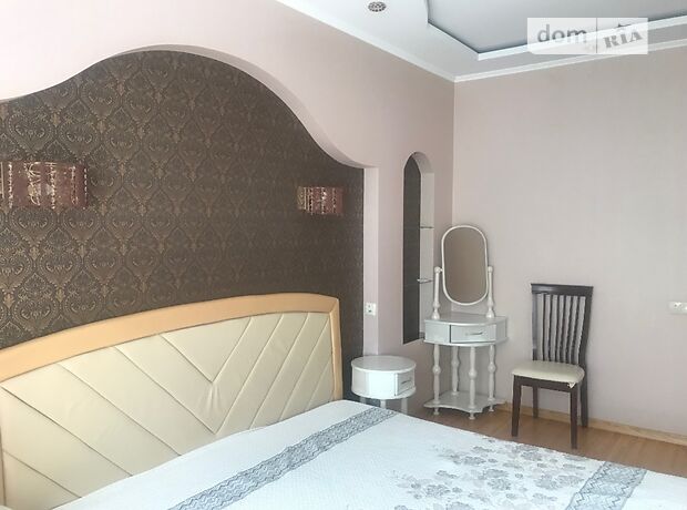трикімнатна квартира в Вінниці, район Поділля, на бул. Свободи 2 в довготривалу оренду помісячно фото 1 трикімнатна квартира в Вінниці, район Поділля, на бул. Свободи 2 в довготривалу оренду помісячно фото 1