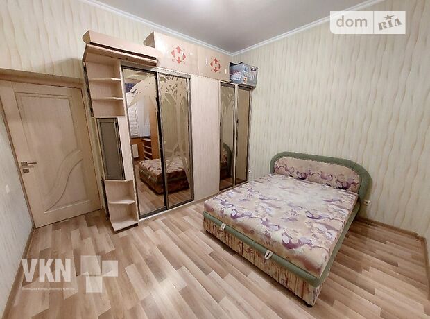 трикімнатна квартира з меблями в Вінниці, район Центр, на вул. Магістратська в довготривалу оренду помісячно фото 1 трикімнатна квартира з меблями в Вінниці, район Центр, на вул. Магістратська в довготривалу оренду помісячно фото 1