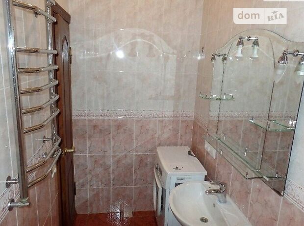 трикімнатна квартира з меблями в Вінниці, район Центр, на вул. Гоголя в довготривалу оренду помісячно фото 1 трикімнатна квартира з меблями в Вінниці, район Центр, на вул. Гоголя в довготривалу оренду помісячно фото 1