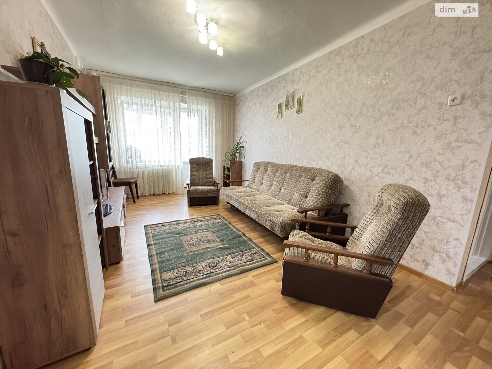 трехкомнатная квартира в Виннице, район Центр, на ул. Гоголя 21 в аренду на долгий срок помесячно фото 1