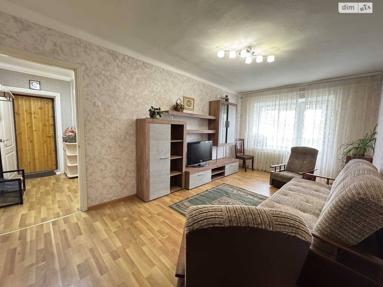трехкомнатная квартира в Виннице, район Центр, на ул. Гоголя 21 в аренду на долгий срок помесячно фото 1