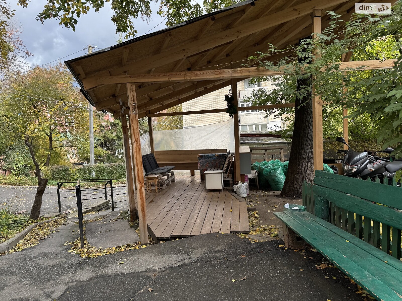 трехкомнатная квартира в Виннице, район Центр, на ул. Гоголя 21 в аренду на долгий срок помесячно фото 1