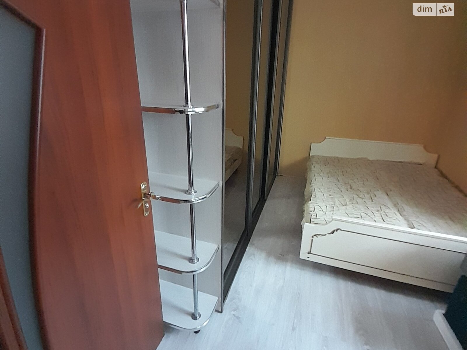 трехкомнатная квартира в Виннице, район Центр, на шоссе Хмельницкое в аренду на долгий срок помесячно фото 1 трехкомнатная квартира в Виннице, район Центр, на шоссе Хмельницкое в аренду на долгий срок помесячно фото 1