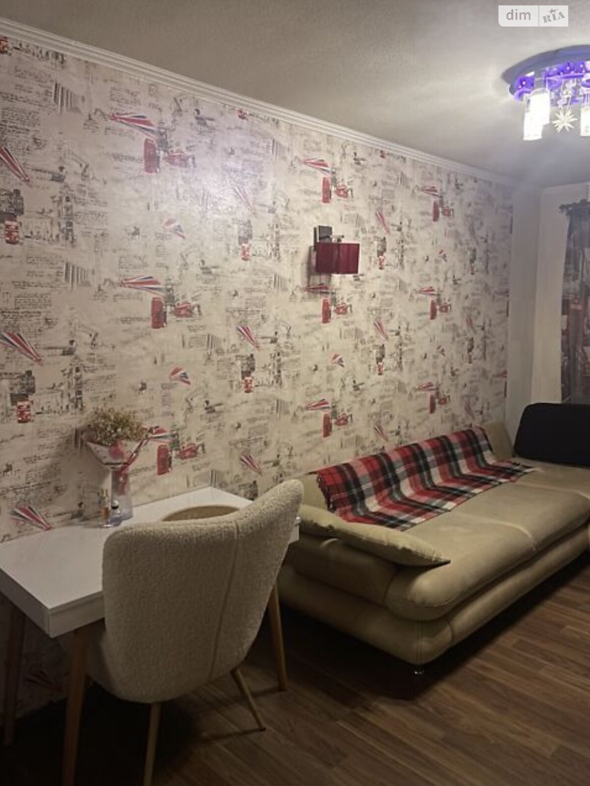 двокімнатна квартира в Вінниці, район Центр, на пл. Івана Богуна в довготривалу оренду помісячно фото 1