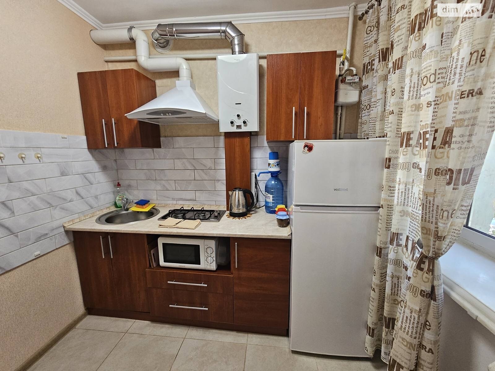 однокомнатная квартира в Виннице, район Центр, на пл. Ивана Богуна 3 в аренду на долгий срок помесячно фото 1 однокомнатная квартира в Виннице, район Центр, на пл. Ивана Богуна 3 в аренду на долгий срок помесячно фото 1