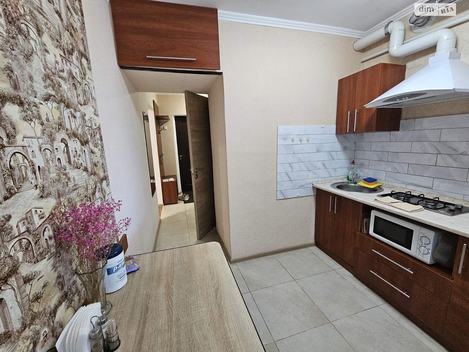 однокомнатная квартира в Виннице, район Центр, на пл. Ивана Богуна 3 в аренду на долгий срок помесячно фото 1 однокомнатная квартира в Виннице, район Центр, на пл. Ивана Богуна 3 в аренду на долгий срок помесячно фото 1