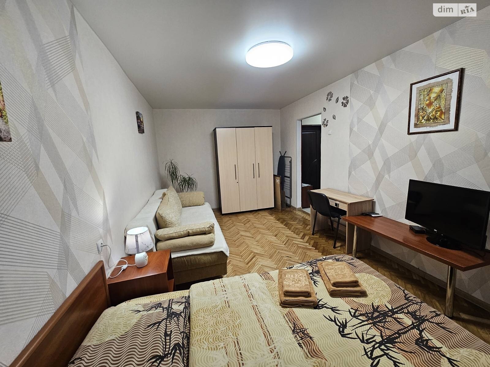 однокомнатная квартира в Виннице, район Центр, на пл. Ивана Богуна 3 в аренду на долгий срок помесячно фото 1 однокомнатная квартира в Виннице, район Центр, на пл. Ивана Богуна 3 в аренду на долгий срок помесячно фото 1