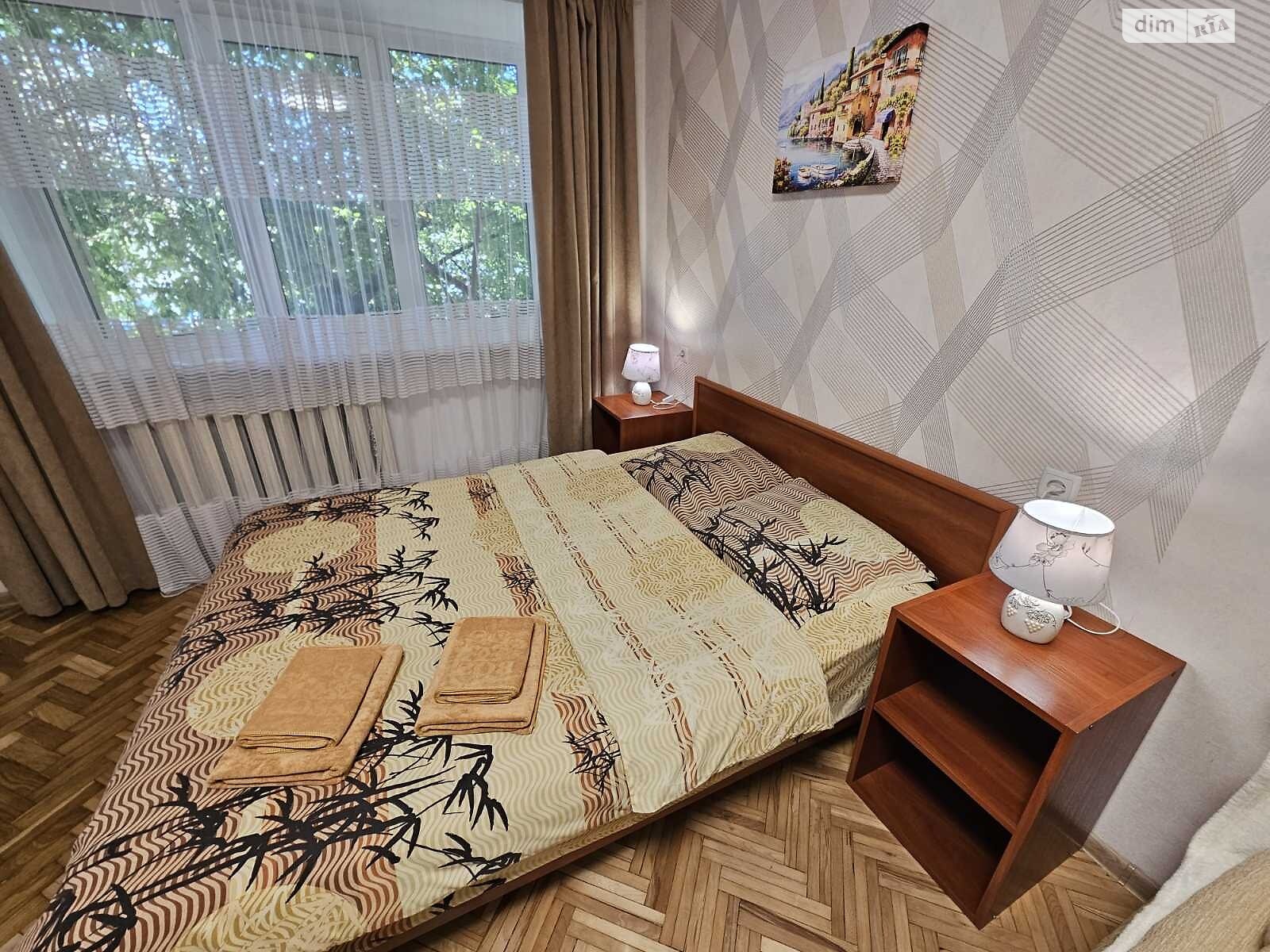 однокомнатная квартира в Виннице, район Центр, на пл. Ивана Богуна 3 в аренду на долгий срок помесячно фото 1 однокомнатная квартира в Виннице, район Центр, на пл. Ивана Богуна 3 в аренду на долгий срок помесячно фото 1