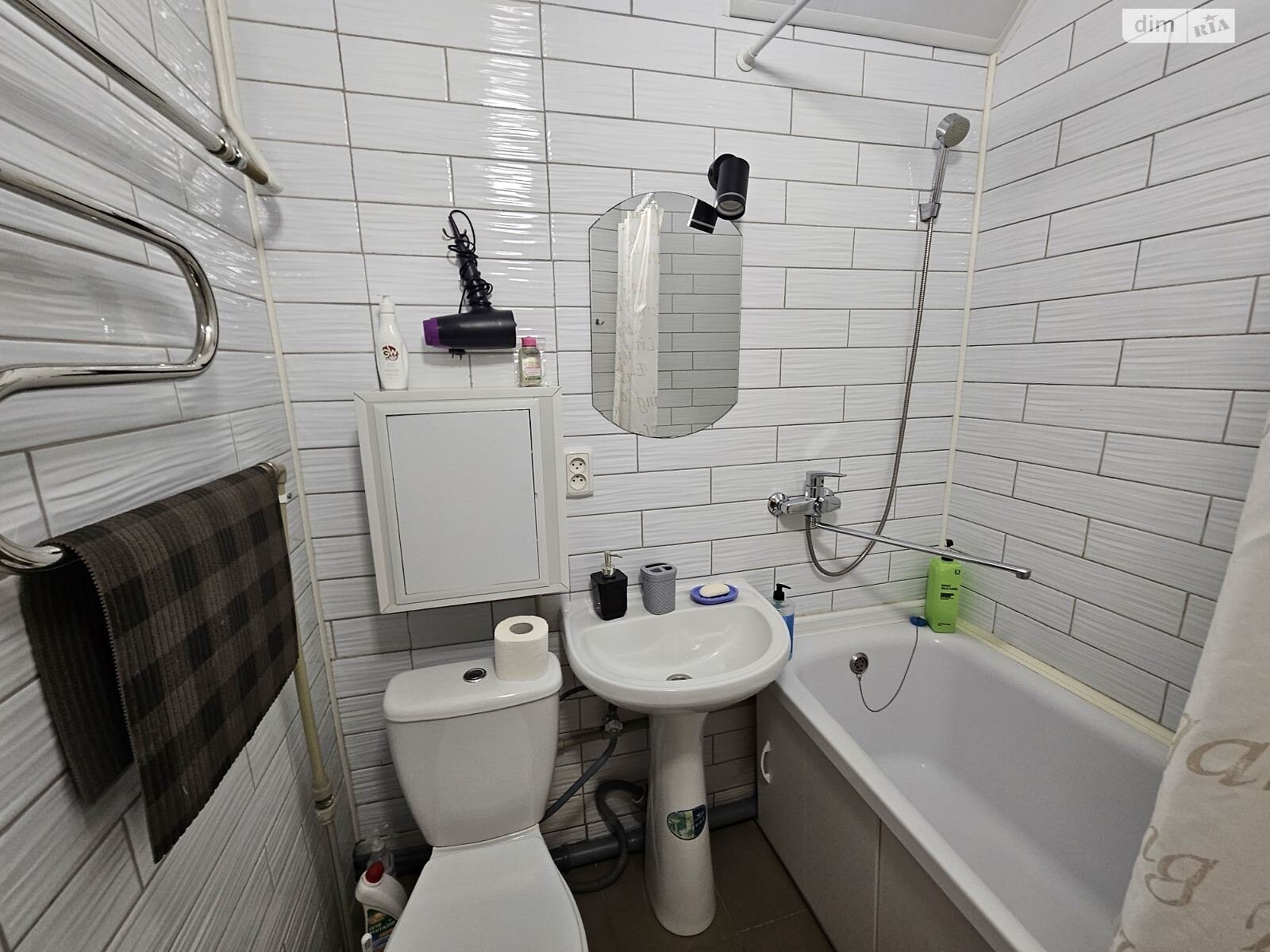 однокомнатная квартира в Виннице, район Центр, на пл. Ивана Богуна 3 в аренду на долгий срок помесячно фото 1 однокомнатная квартира в Виннице, район Центр, на пл. Ивана Богуна 3 в аренду на долгий срок помесячно фото 1