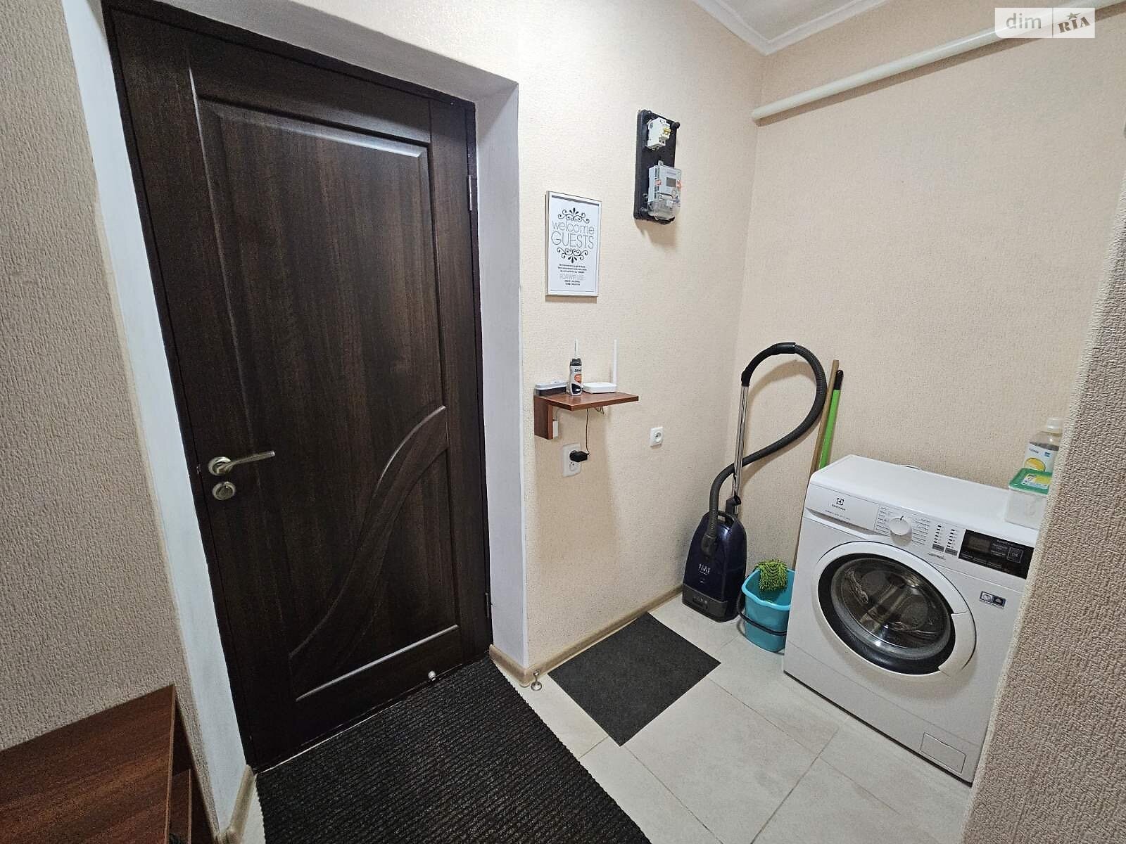 однокомнатная квартира в Виннице, район Центр, на пл. Ивана Богуна 3 в аренду на долгий срок помесячно фото 1 однокомнатная квартира в Виннице, район Центр, на пл. Ивана Богуна 3 в аренду на долгий срок помесячно фото 1