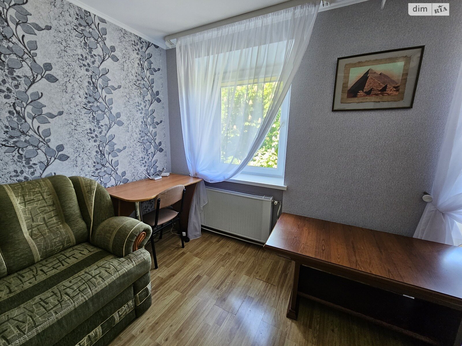 трехкомнатная квартира в Виннице, район Центр, на пл. Каличанская 4 в аренду на долгий срок помесячно фото 1
