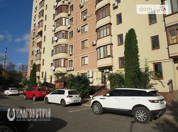 трикімнатна квартира з меблями в Вінниці, район Центр, на вул. Пушкіна в довготривалу оренду помісячно фото 1 трикімнатна квартира з меблями в Вінниці, район Центр, на вул. Пушкіна в довготривалу оренду помісячно фото 1