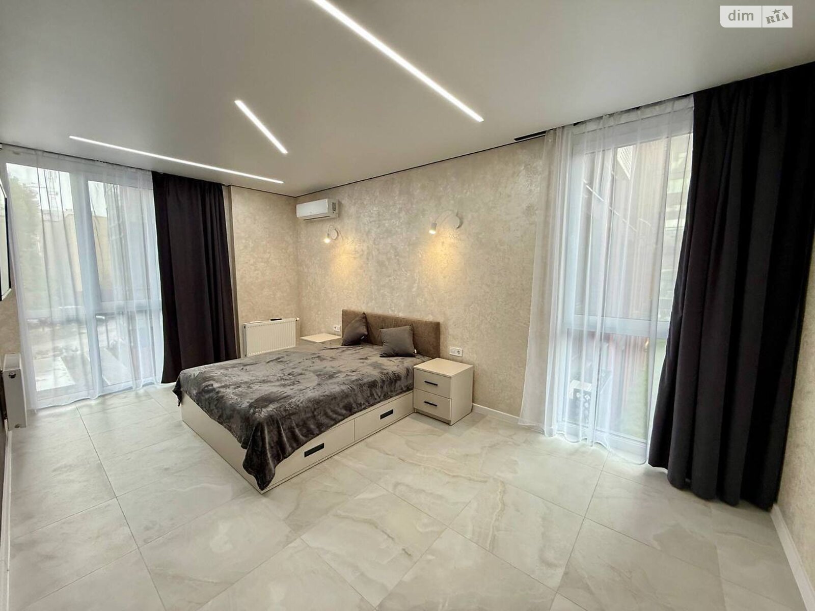 двухкомнатная квартира в Виннице, район Центр, на пер. Кирпичный в аренду на долгий срок помесячно фото 1 двухкомнатная квартира в Виннице, район Центр, на пер. Кирпичный в аренду на долгий срок помесячно фото 1