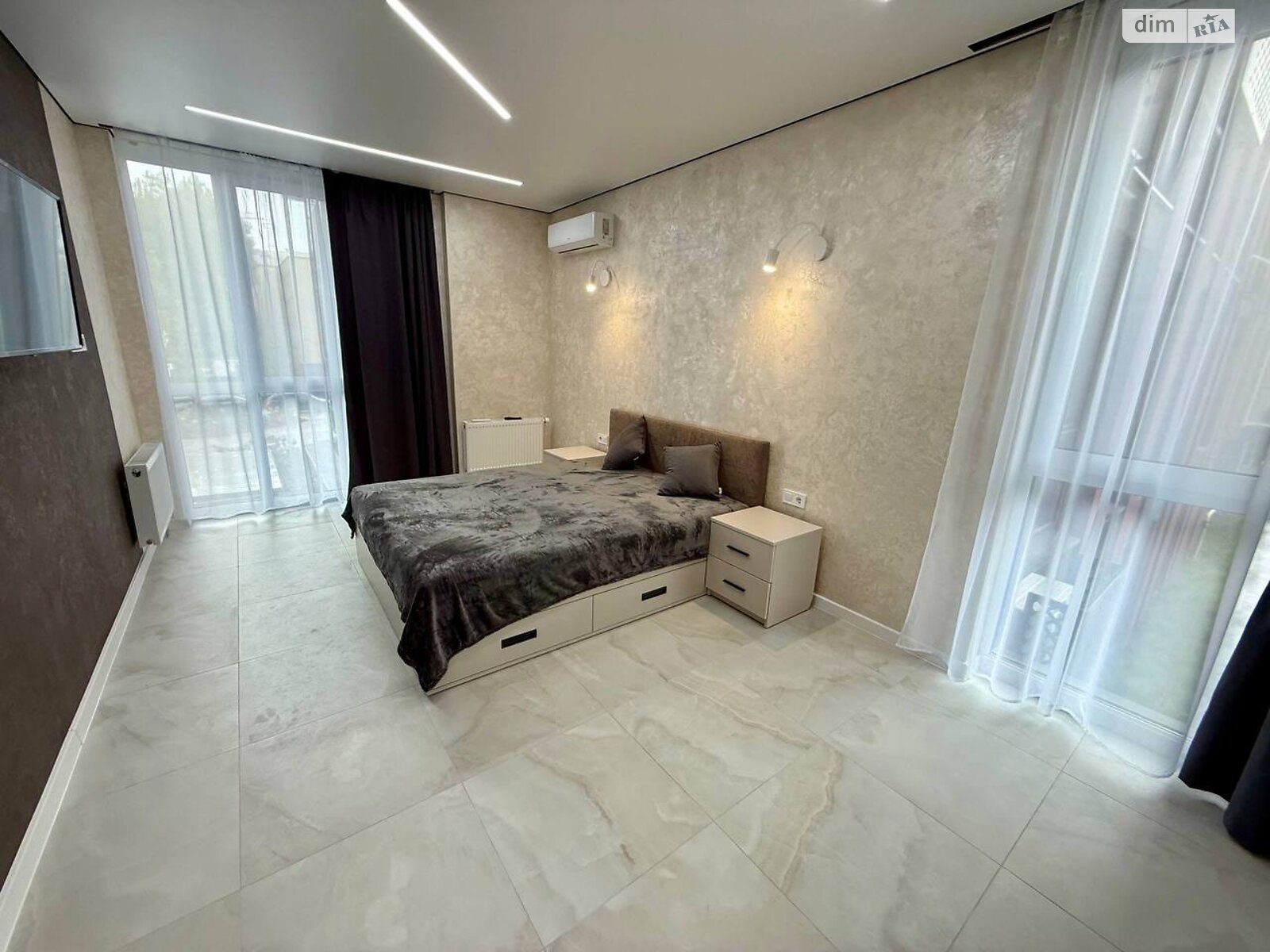 двухкомнатная квартира в Виннице, район Центр, на пер. Кирпичный в аренду на долгий срок помесячно фото 1 двухкомнатная квартира в Виннице, район Центр, на пер. Кирпичный в аренду на долгий срок помесячно фото 1