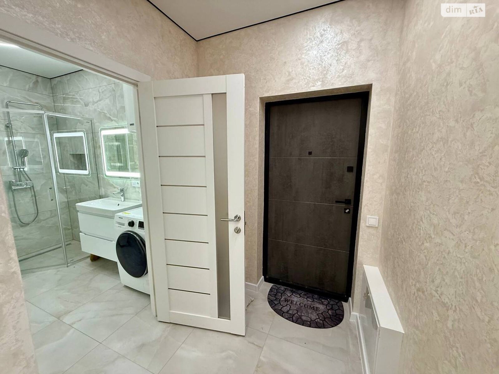 двухкомнатная квартира в Виннице, район Центр, на пер. Кирпичный в аренду на долгий срок помесячно фото 1 двухкомнатная квартира в Виннице, район Центр, на пер. Кирпичный в аренду на долгий срок помесячно фото 1