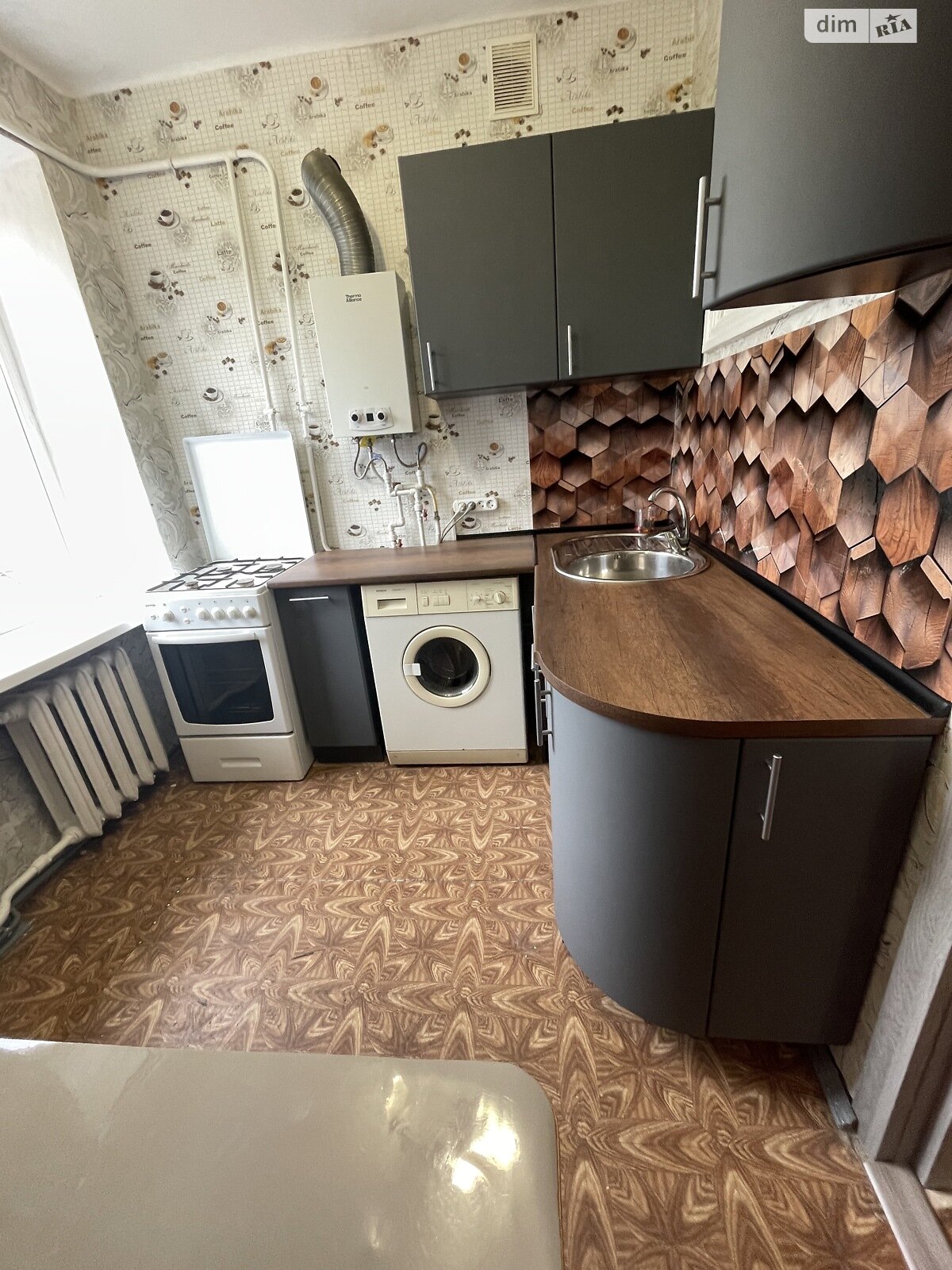 однокімнатна квартира в Вінниці, район Центр, на вул. Князів Коріатовичів, кв. 26 в довготривалу оренду помісячно фото 1 однокімнатна квартира в Вінниці, район Центр, на вул. Князів Коріатовичів, кв. 26 в довготривалу оренду помісячно фото 1