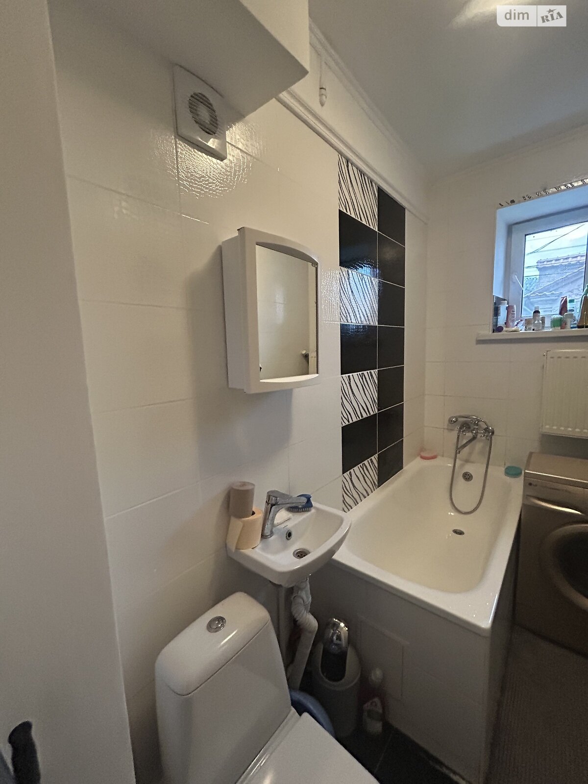 однокомнатная квартира в Виннице, район Центр, на ул. Князя Владимира в аренду на долгий срок помесячно фото 1