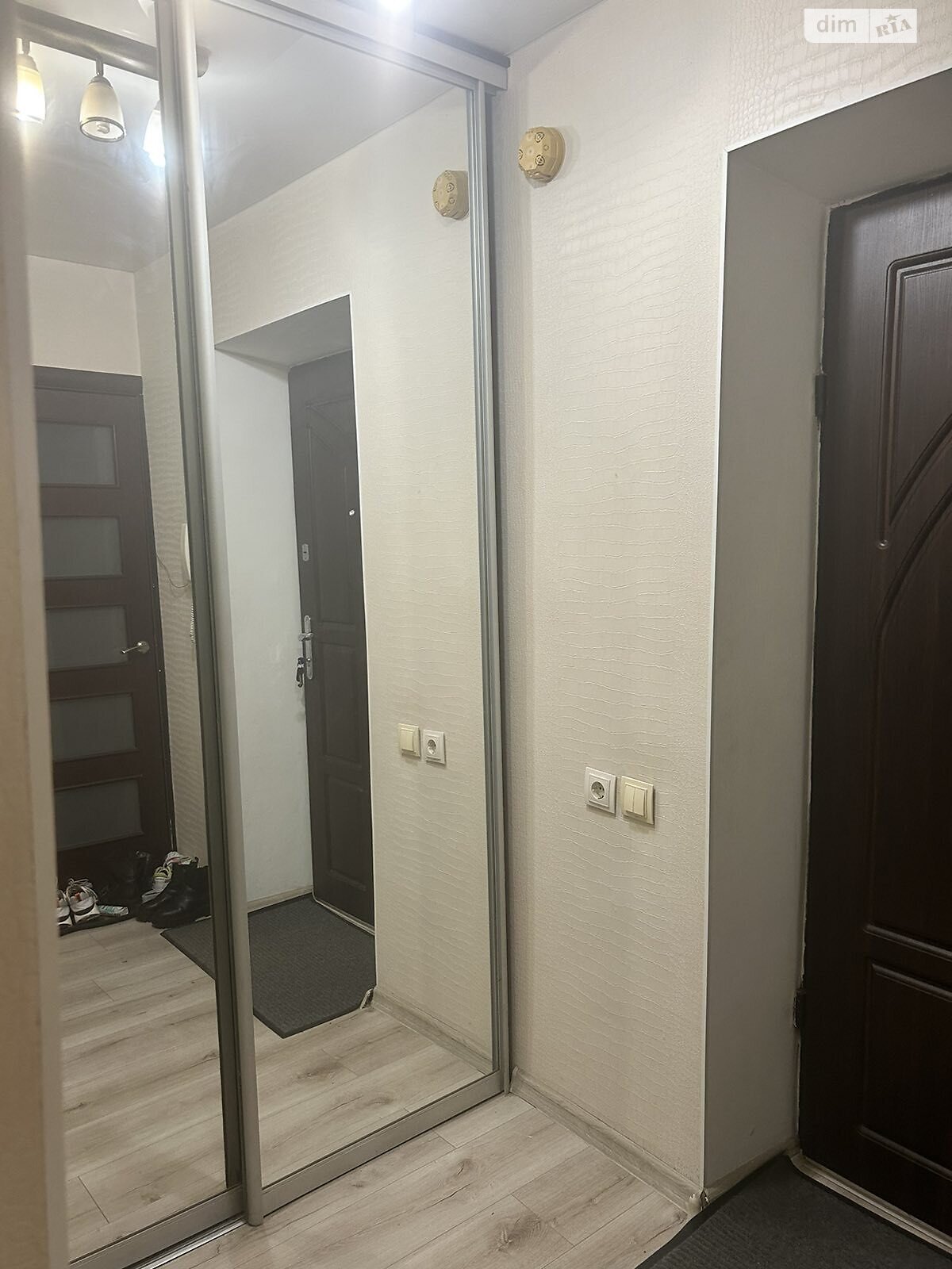 однокімнатна квартира в Вінниці, район Центр, на вул. Червонохрестівська 3 в довготривалу оренду помісячно фото 1 однокімнатна квартира в Вінниці, район Центр, на вул. Червонохрестівська 3 в довготривалу оренду помісячно фото 1