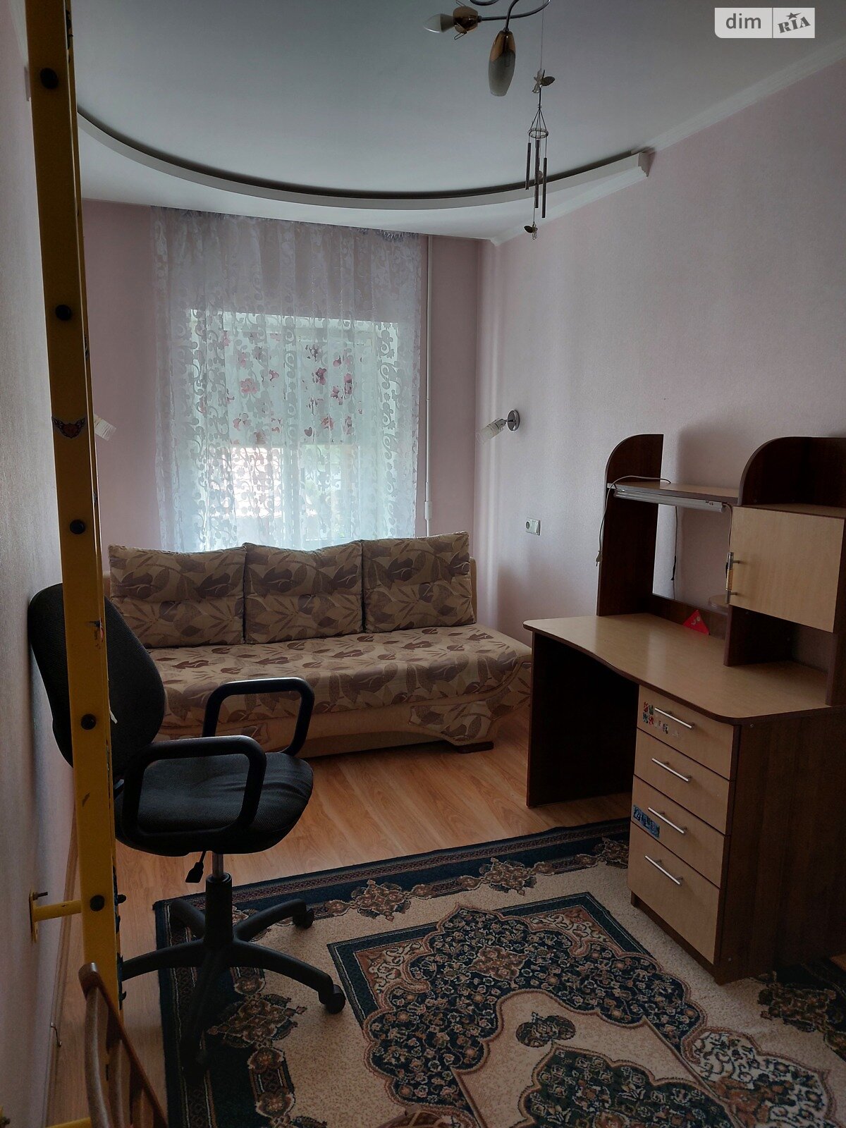 трехкомнатная квартира в Виннице, район Центр, на ул. Кропивницкого 20 в аренду на долгий срок помесячно фото 1