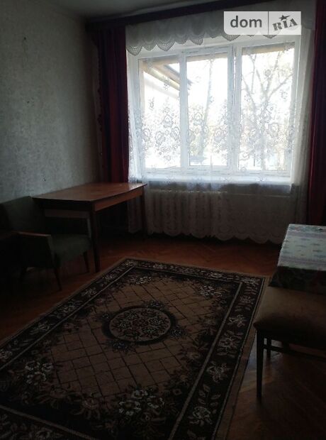 трехкомнатная квартира в Виннице, район Центр, на ул. Льва Толстого 15 в аренду на долгий срок помесячно фото 1