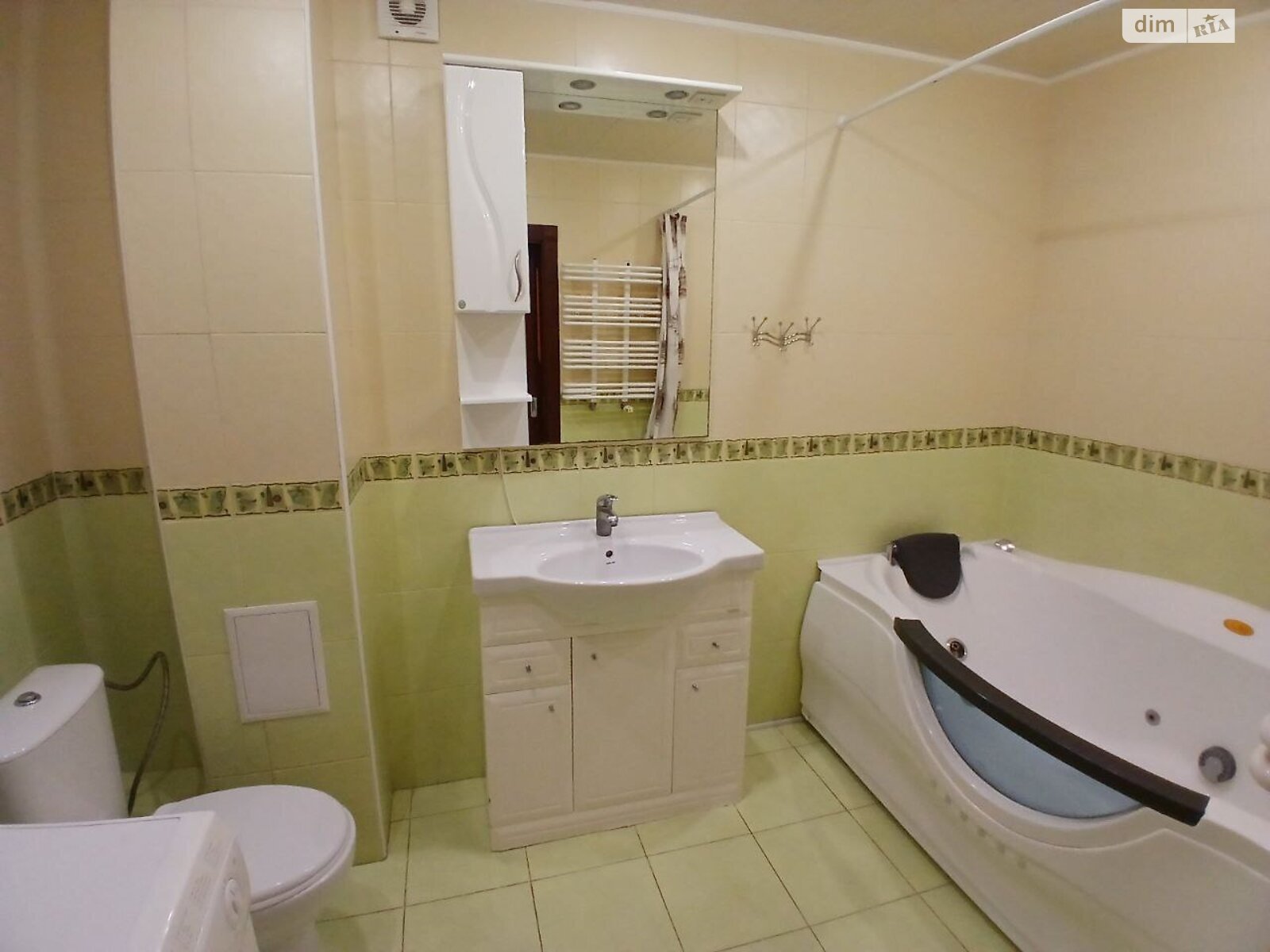 чотирикімнатна квартира в Вінниці, район Центр, на вул. Магістратська в довготривалу оренду помісячно фото 1