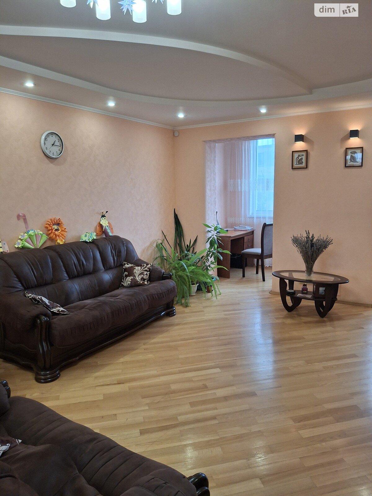 чотирикімнатна квартира в Вінниці, район Центр, на вул. Магістратська в довготривалу оренду помісячно фото 1