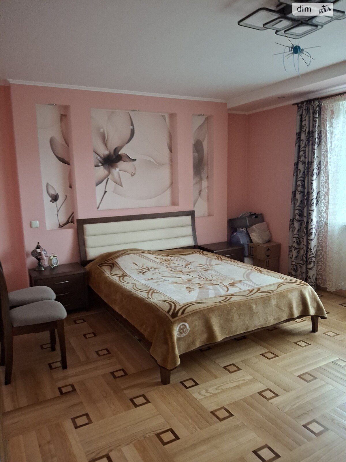 чотирикімнатна квартира в Вінниці, район Центр, на вул. Магістратська в довготривалу оренду помісячно фото 1