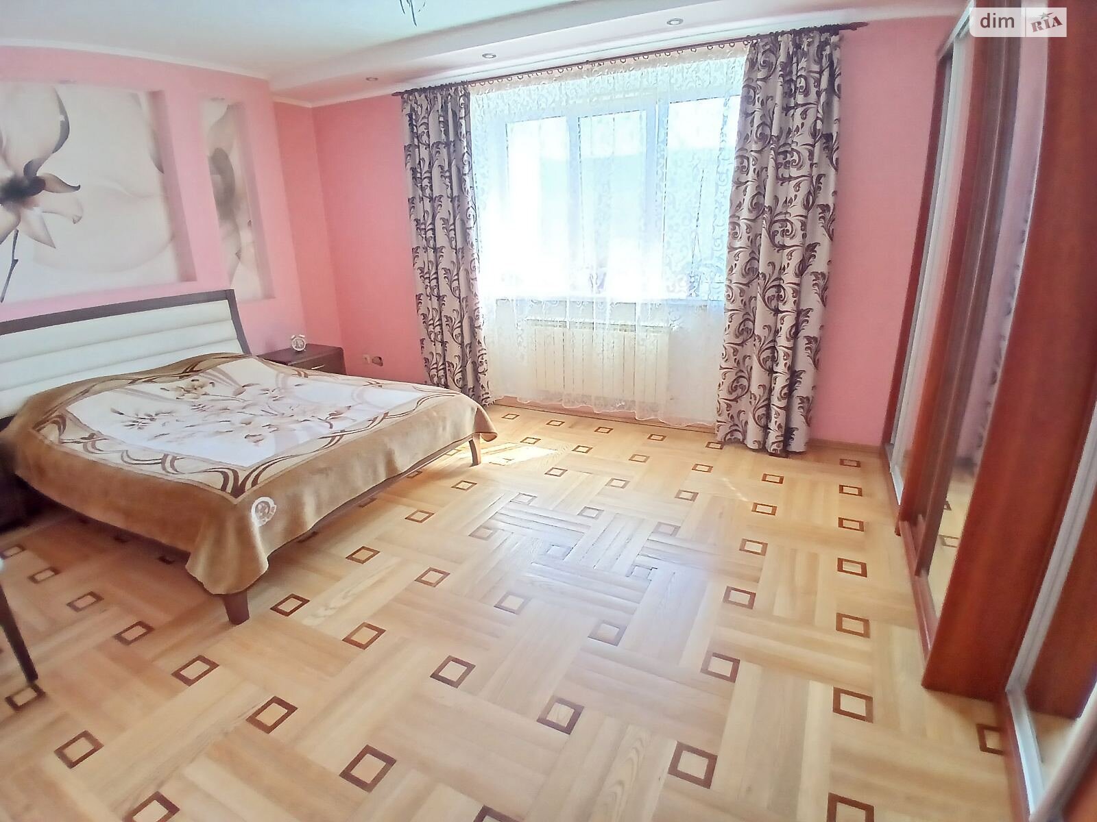 чотирикімнатна квартира в Вінниці, район Центр, на вул. Магістратська в довготривалу оренду помісячно фото 1