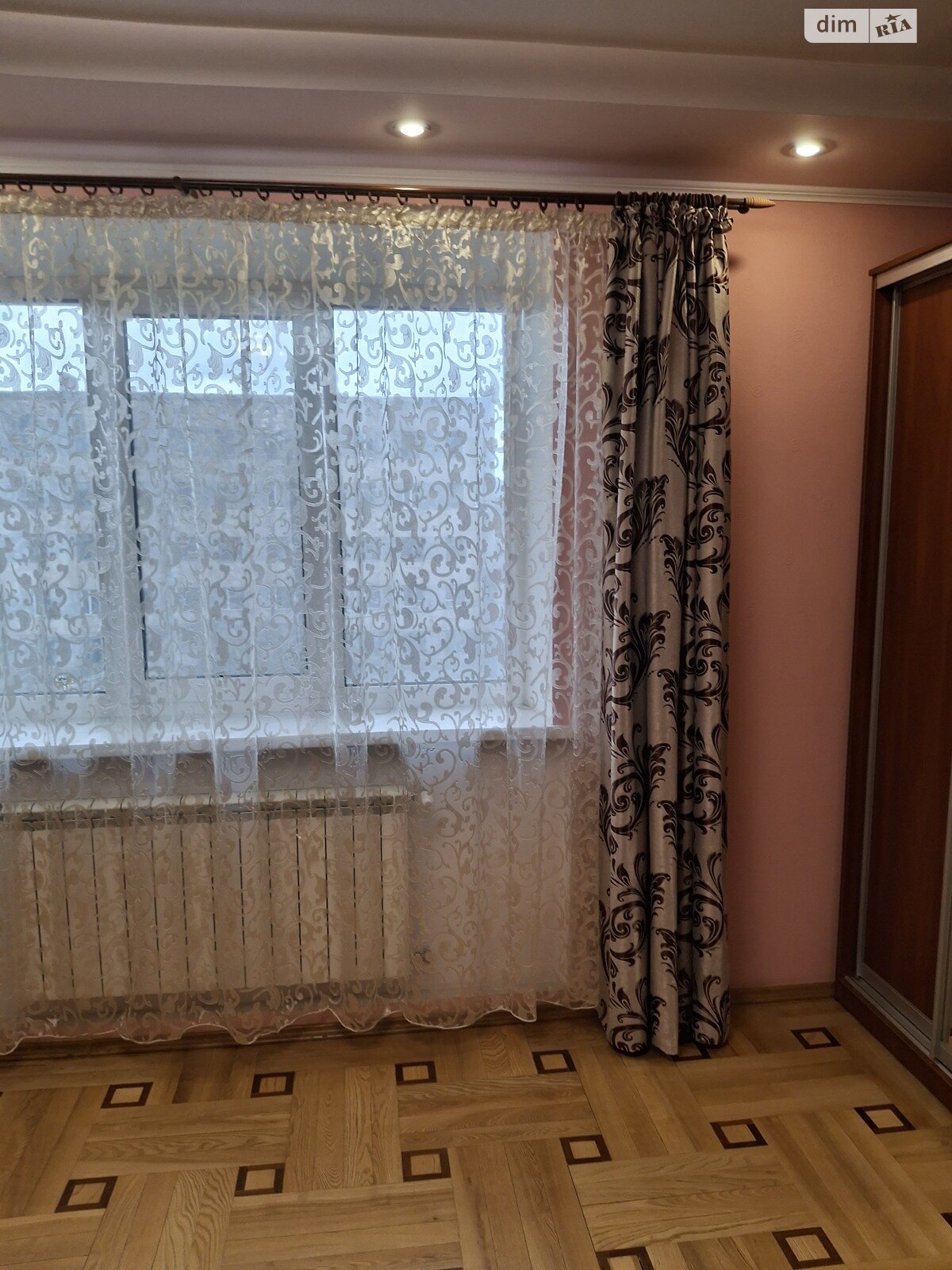 чотирикімнатна квартира в Вінниці, район Центр, на вул. Магістратська в довготривалу оренду помісячно фото 1