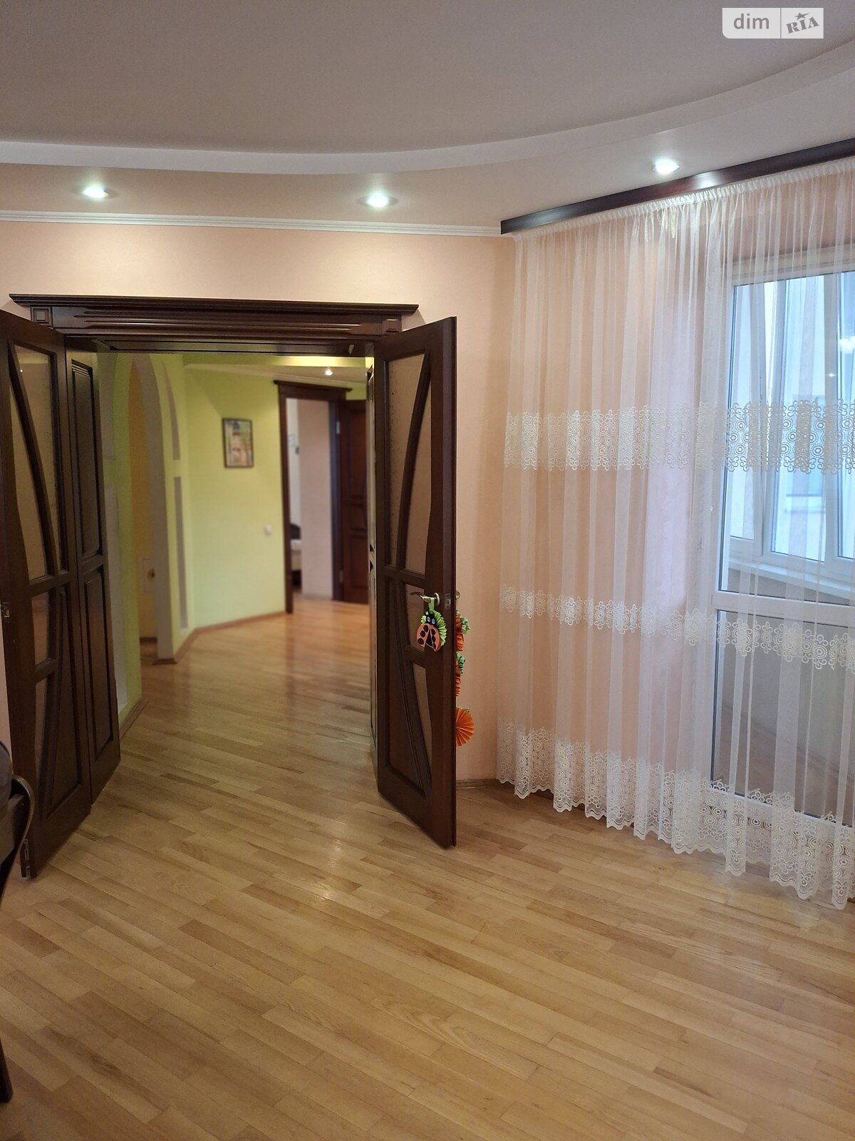 чотирикімнатна квартира в Вінниці, район Центр, на вул. Магістратська в довготривалу оренду помісячно фото 1