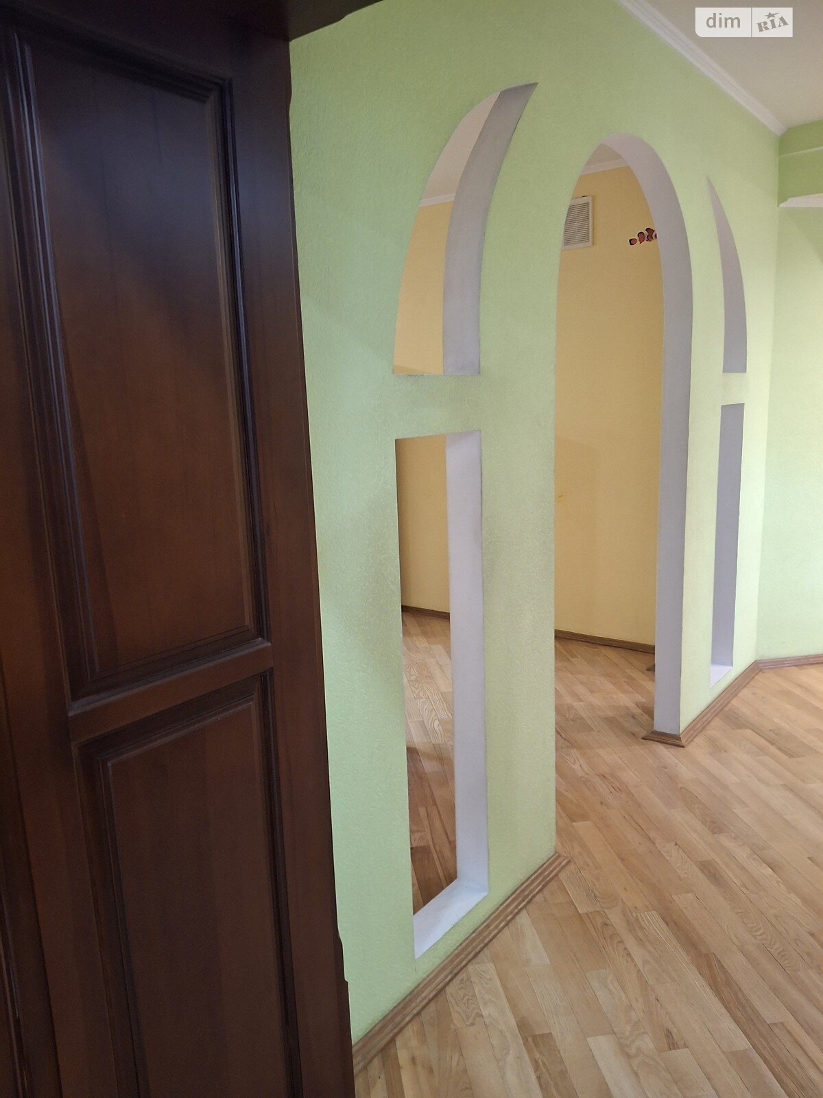 чотирикімнатна квартира в Вінниці, район Центр, на вул. Магістратська в довготривалу оренду помісячно фото 1