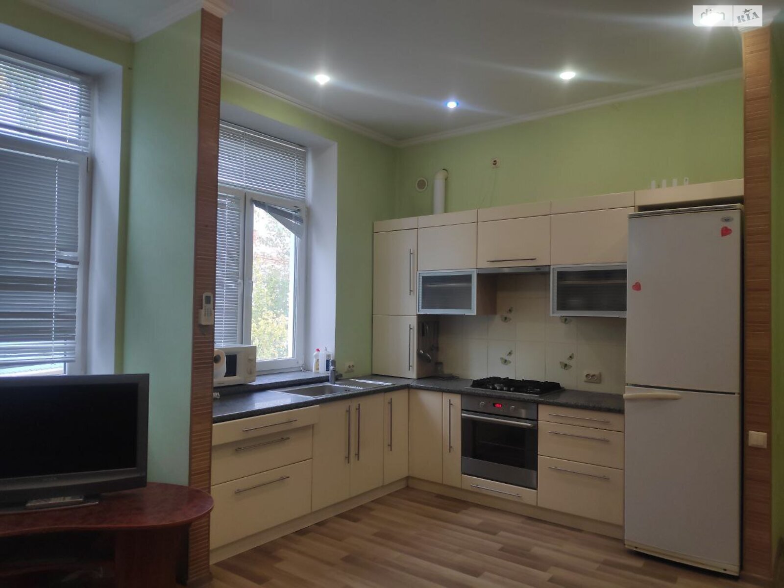 двокімнатна квартира в Вінниці, район Центр, на вул. Магістратська 42 в довготривалу оренду помісячно фото 1