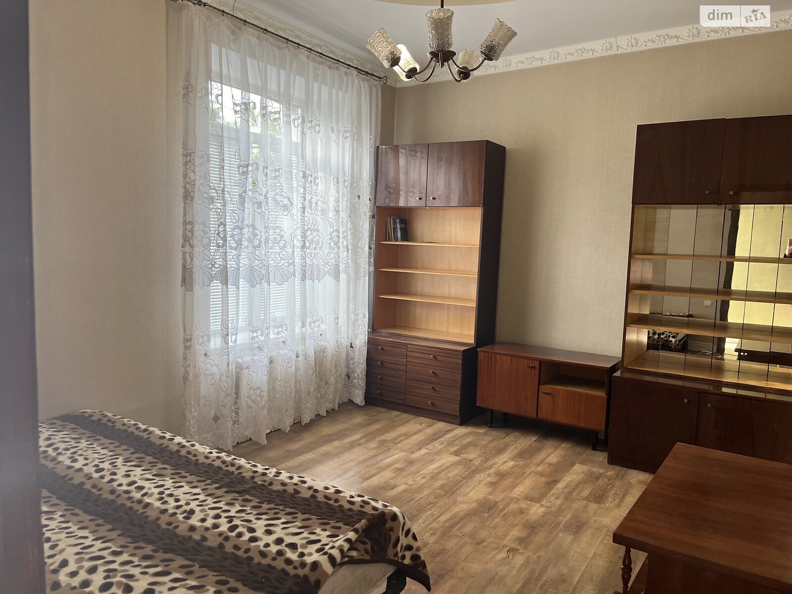 двухкомнатная квартира в Виннице, район Центр, на ул. Николая Оводова в аренду на долгий срок помесячно фото 1