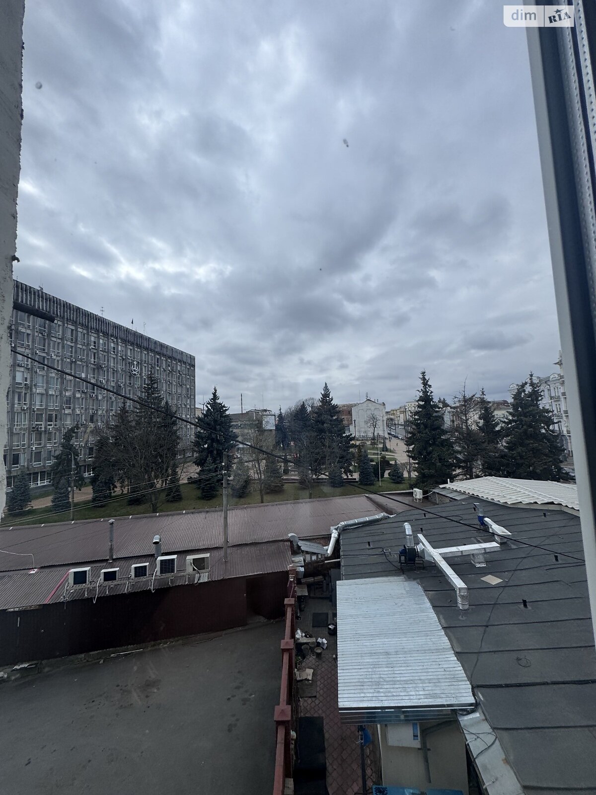 трикімнатна квартира в Вінниці, район Центр, на вул. Оводова 55 в довготривалу оренду помісячно фото 1 трикімнатна квартира в Вінниці, район Центр, на вул. Оводова 55 в довготривалу оренду помісячно фото 1