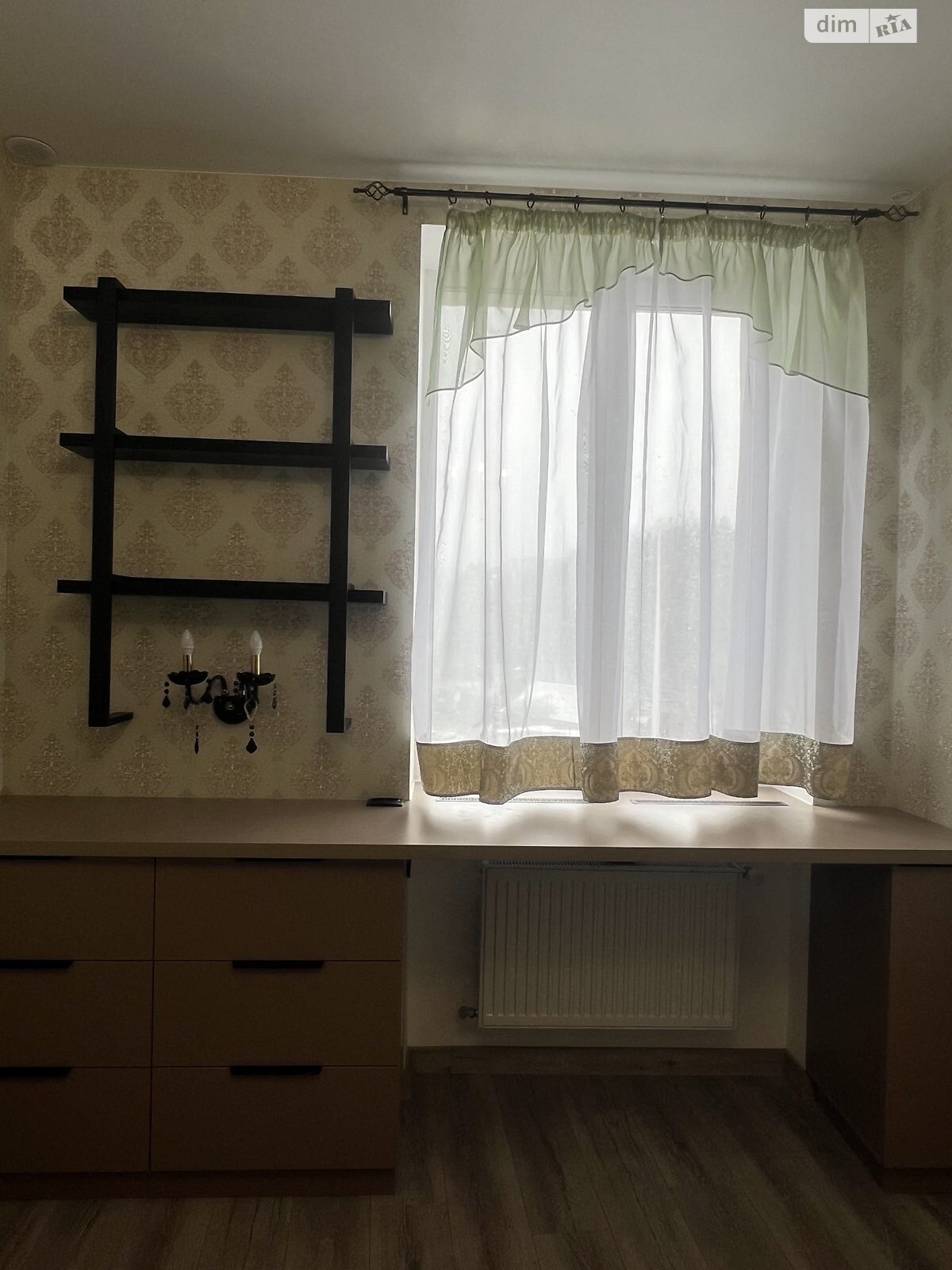 трикімнатна квартира в Вінниці, район Центр, на вул. Соборна 101 в довготривалу оренду помісячно фото 1 трикімнатна квартира в Вінниці, район Центр, на вул. Соборна 101 в довготривалу оренду помісячно фото 1