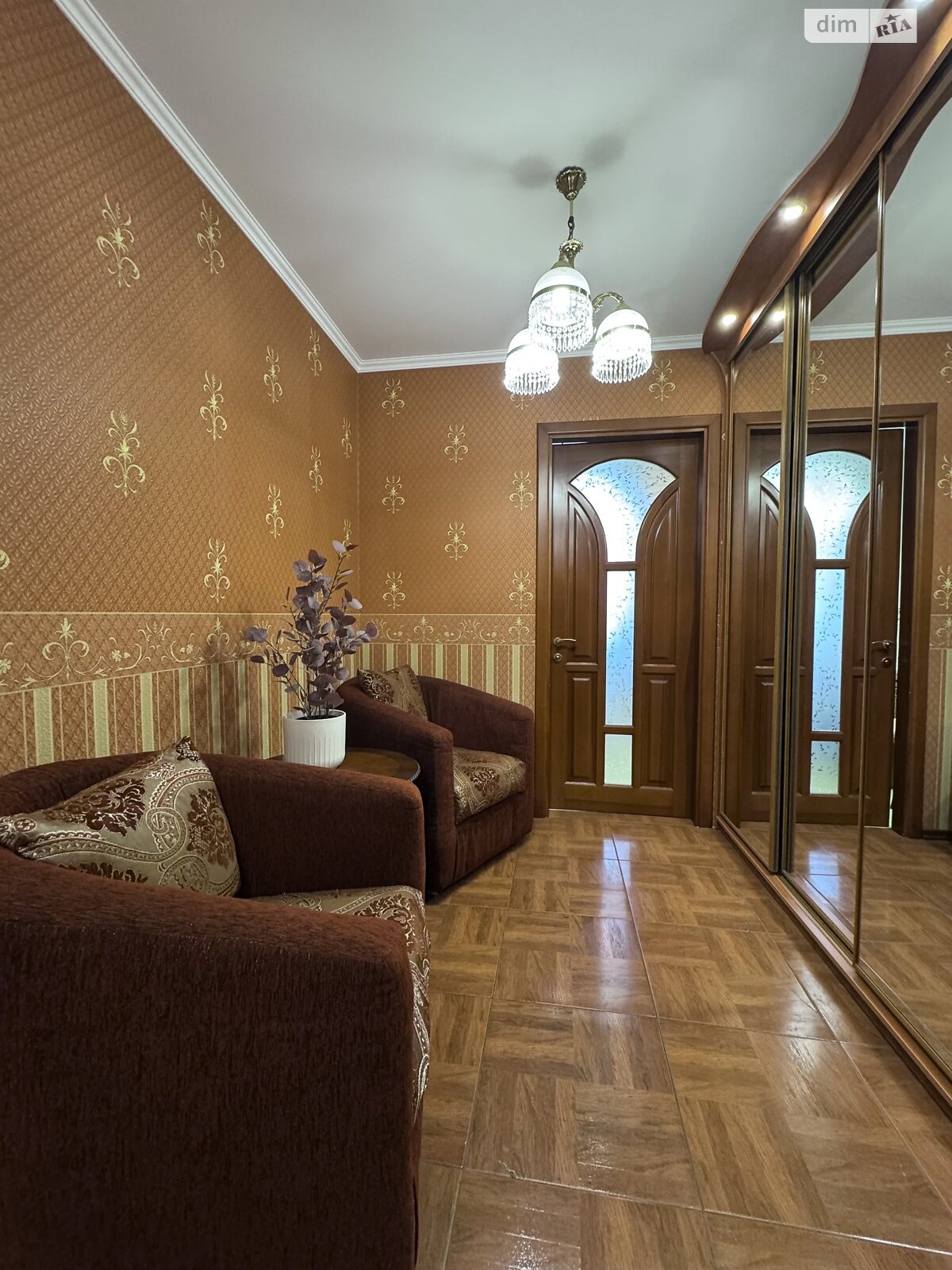 двокімнатна квартира в Вінниці, район Центр, на вул. Соборна 97 в довготривалу оренду помісячно фото 1 двокімнатна квартира в Вінниці, район Центр, на вул. Соборна 97 в довготривалу оренду помісячно фото 1