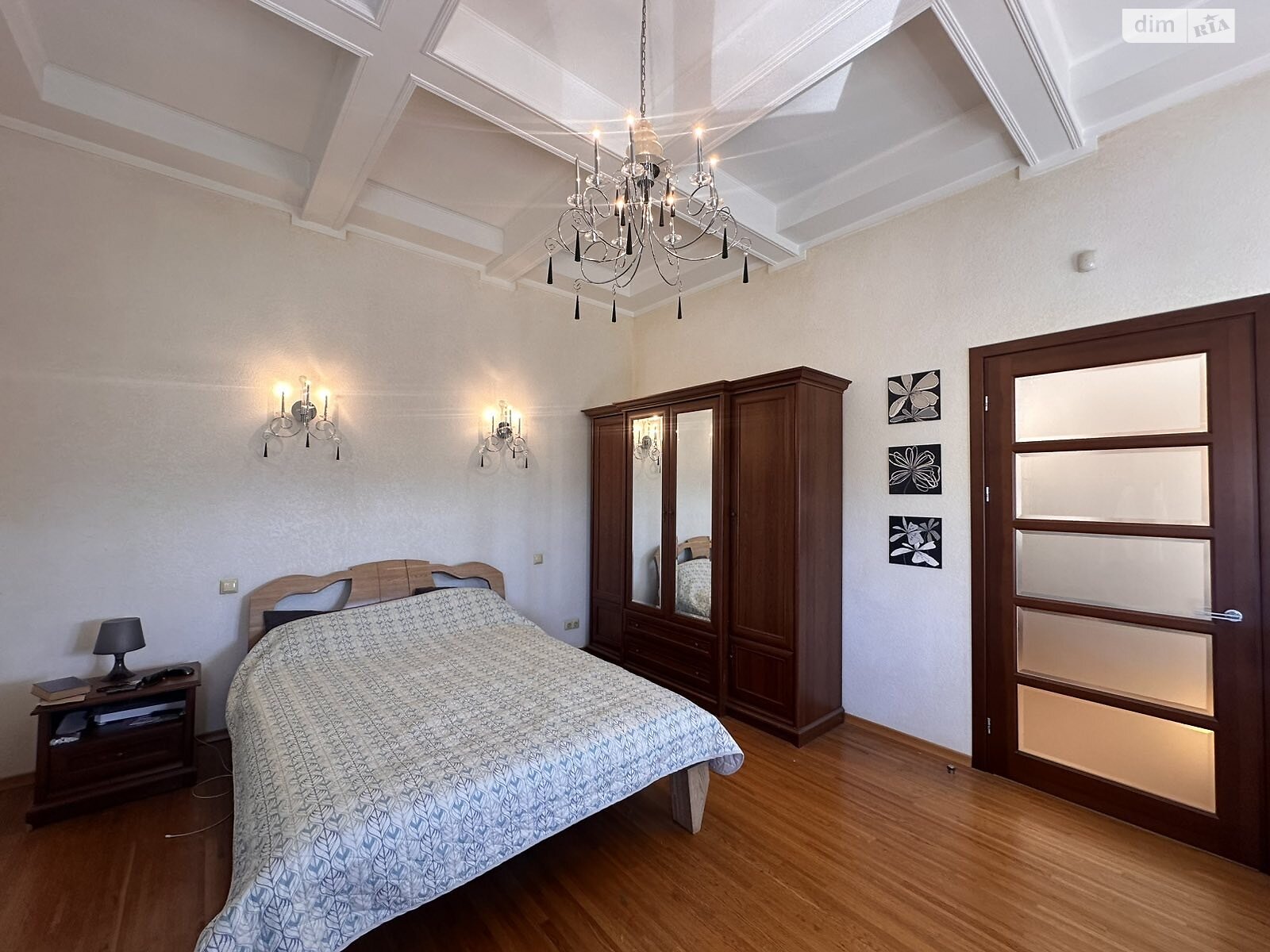 двокімнатна квартира в Вінниці, район Центр, на вул. Соборна 44 в довготривалу оренду помісячно фото 1 двокімнатна квартира в Вінниці, район Центр, на вул. Соборна 44 в довготривалу оренду помісячно фото 1