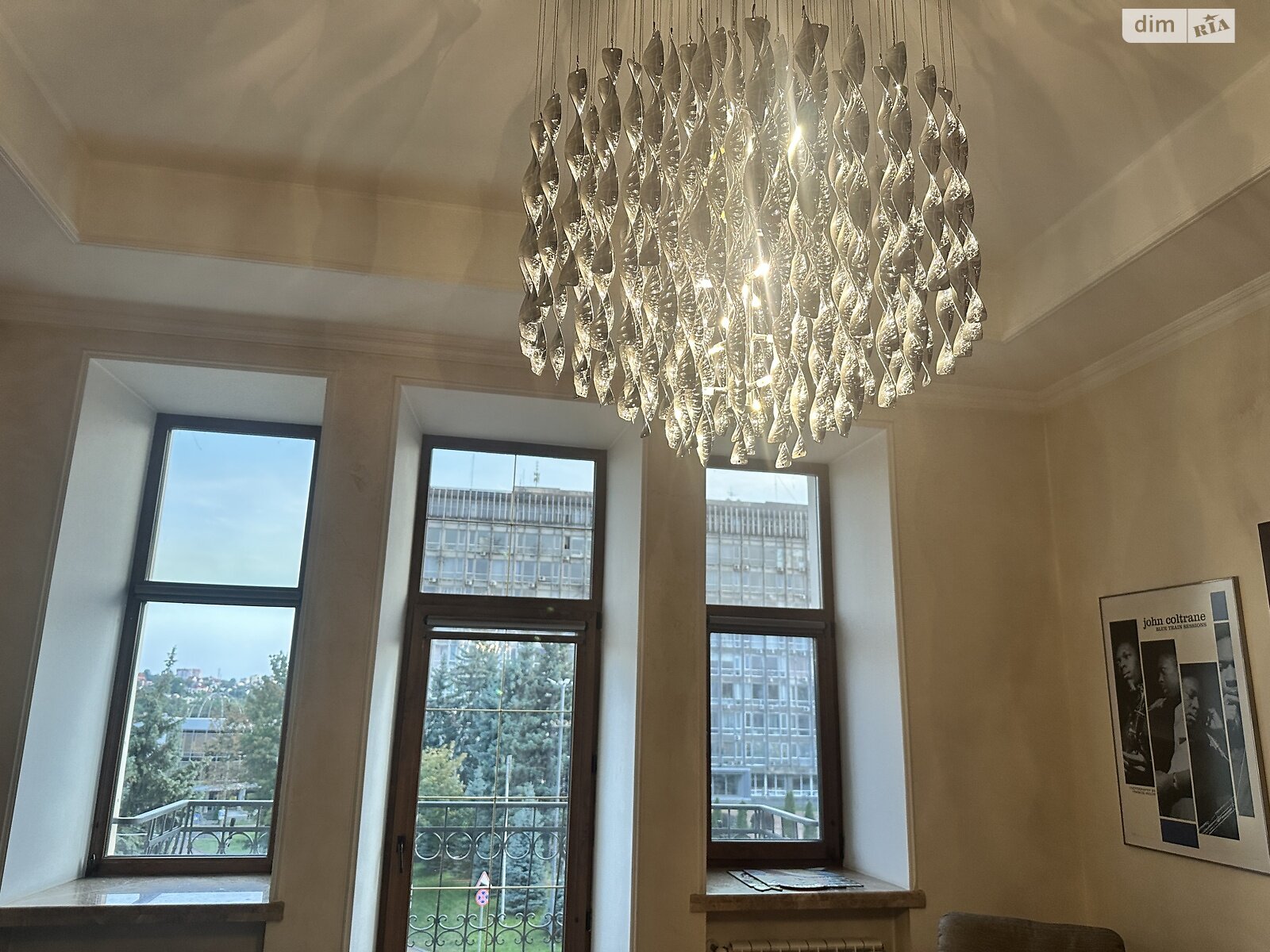 двокімнатна квартира в Вінниці, район Центр, на вул. Соборна 44 в довготривалу оренду помісячно фото 1 двокімнатна квартира в Вінниці, район Центр, на вул. Соборна 44 в довготривалу оренду помісячно фото 1